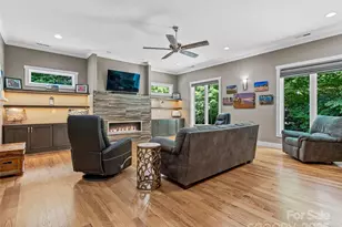 105 Blackberry Ln, Fairview, NC 28730 - Photo 18