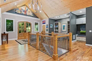 105 Blackberry Ln, Fairview, NC 28730 - Photo 4