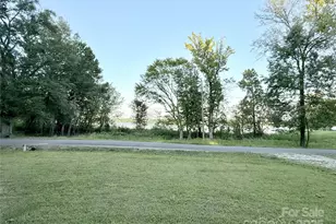 1350 Brunson Rd, Fort Lawn, SC 29714 - Photo 4