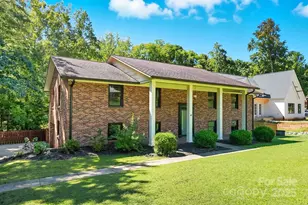 62 Bowen Dr, Belmont, NC 28012 - Photo 2