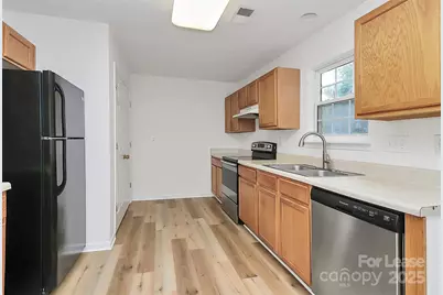 1215 McAllister Drive, Charlotte, NC 28216 - Photo 12