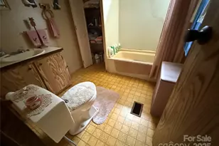 642 Darby St SE, Bolivia, NC 28422 - Photo 16