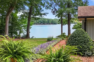 360 Tamarac Shores Dr, Salisbury, NC 28146 - Photo 10