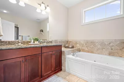 3702 Oakwood Avenue, Charlotte, NC 28205 - Photo 22