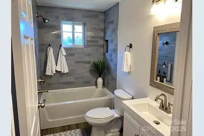 230 McArthur Street, Forest City, NC 28043 - Photo 8