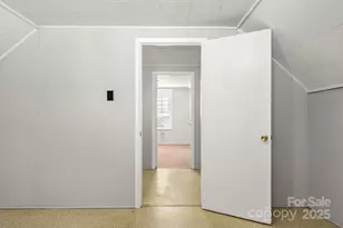 320 S Oakwood Dr, Statesville, NC 28677 - Photo 26