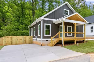 124 Orchard St, Old Fort, NC 28762 - Photo 2