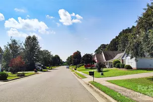 160 Tarrington Dr, Statesville, NC 28625 - Photo 20