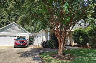 160 Tarrington Dr, Statesville, NC 28625 - Photo 6