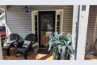 160 Tarrington Drive, Statesville, NC 28625 - Photo 8