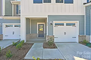 254 Tiger Lily Dr, Fort Mill, SC 29708 - Photo 2