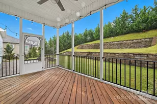 425 Cassia Ct, Tega Cay, SC 29708 - Photo 4