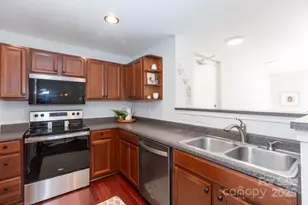 3959 Picasso Court, Charlotte, NC 28205 - Photo 10