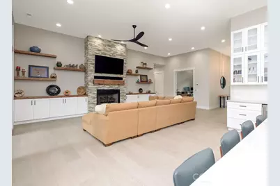 422 Ascension Valley, Horse Shoe, NC 28742 - Photo 12