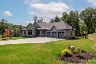 422 Ascension Vly, Horse Shoe, NC 28742 - Photo 2