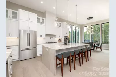 422 Ascension Valley, Horse Shoe, NC 28742 - Photo 4