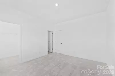 7120 Wayfarer Drive, Charlotte, NC 28269 - Photo 16