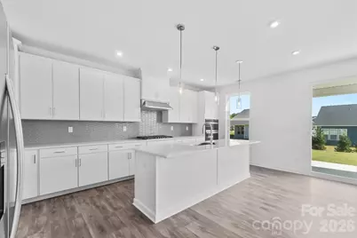 7120 Wayfarer Drive, Charlotte, NC 28269 - Photo 6