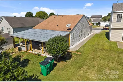 10026 Orchard Grass Court, Charlotte, NC 28278 - Photo 4