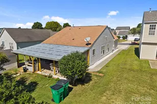 10026 Orchard Grass Ct, Charlotte, NC 28278 - Photo 4