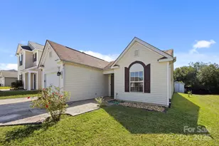 10026 Orchard Grass Ct, Charlotte, NC 28278 - Photo 2