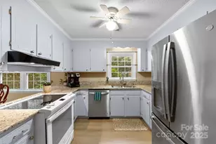 3710 Gardner Park Dr, Gastonia, NC 28054 - Photo 8