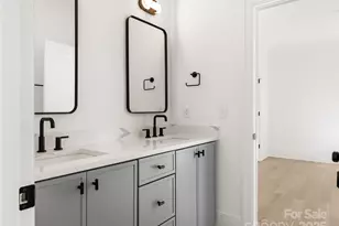 1511 Cavendish Ct, Charlotte, NC 28211 - Photo 32