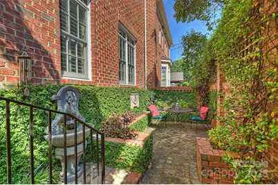 318 S Laurel Avenue, Charlotte, NC 28207 - Photo 26