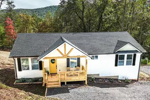 139 Burley Rdg, Candler, NC 28715 - Photo 2