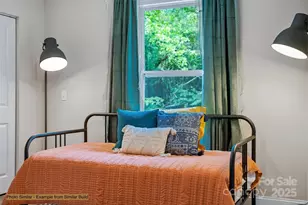 139 Burley Rdg, Candler, NC 28715 - Photo 32