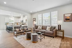 331 Laura Elizabeth Ln, Clover, SC 29710 - Photo 4