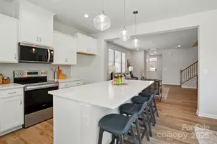 331 Laura Elizabeth Ln, Clover, SC 29710 - Photo 8