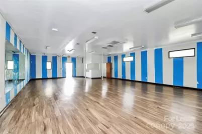 2820 L D Parker Drive, Charlotte, NC 28206 - Photo 18