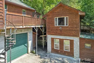 139 Forest Hills Rd, Bryson City, NC 28713 - Photo 8