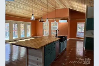 28 Wake Street, Waynesville, NC 28786 - Photo 4