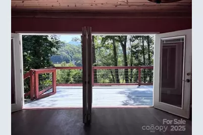 28 Wake Street, Waynesville, NC 28786 - Photo 18