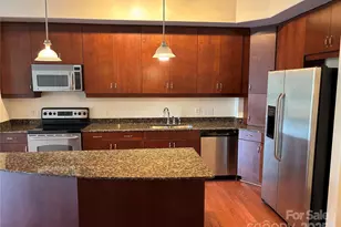 4620 Piedmont Row Dr, Charlotte, NC 28210 - Photo 6