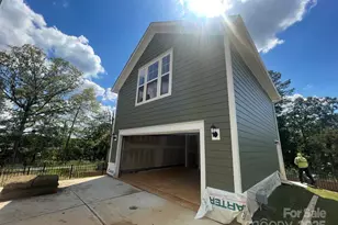 4044 Grommet Ct, Matthews, NC 28105 - Photo 10