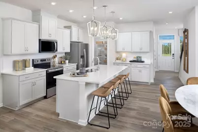 315 Laura Elizabeth Lane, Clover, SC 29710 - Photo 2