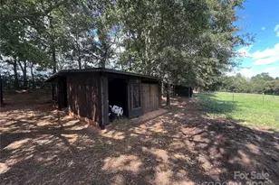 1301 Double Springs Church Rd, Shelby, NC 28150 - Photo 14