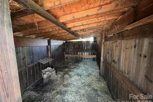 1301 Double Springs Church Rd, Shelby, NC 28150 - Photo 16