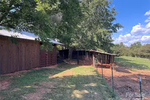 1301 Double Springs Church Rd, Shelby, NC 28150 - Photo 38