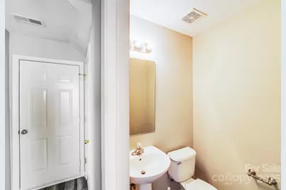 836 Almora Drive, Charlotte, NC 28216 - Photo 14