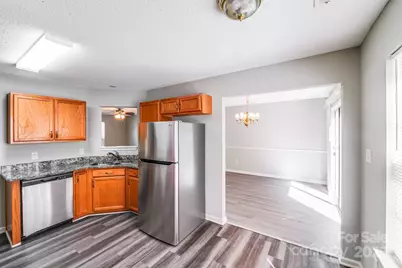 836 Almora Drive, Charlotte, NC 28216 - Photo 12