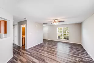 836 Almora Dr, Charlotte, NC 28216 - Photo 10