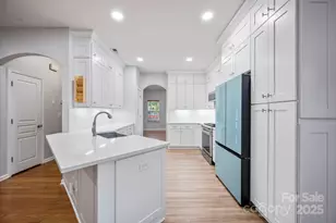 8731 Westwind Point Dr, Cornelius, NC 28031 - Photo 4