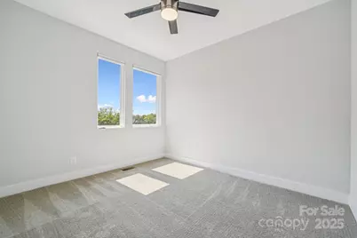 423 Coxe Avenue, Charlotte, NC 28208 - Photo 20