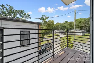 423 Coxe Ave, Charlotte, NC 28208 - Photo 6