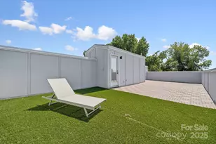 423 Coxe Ave, Charlotte, NC 28208 - Photo 26