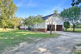 2716 Camp Creek Rd, Lancaster, SC 29720 - Photo 2